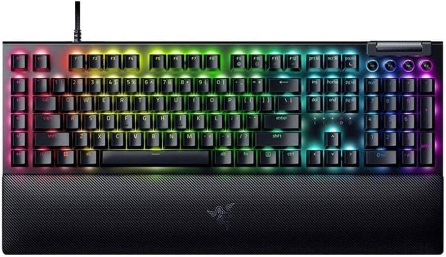 Razer BlackWidow V4 (イエロースイッチ) Chroma RGB メカニカルゲーミングキーボード (イエローメカニカルスイッチ